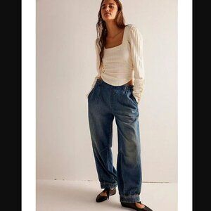 Free People We The Free Oslo Pull-On Jeans Size Small